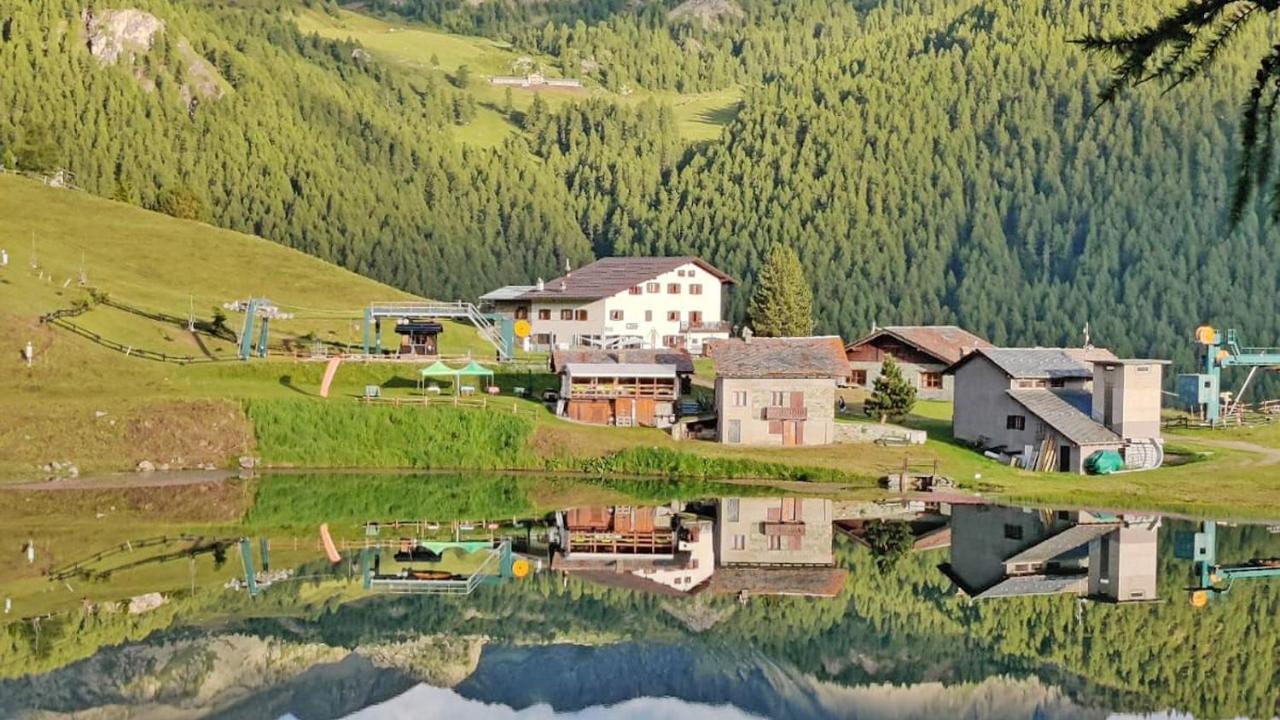 Locanda Ristorante Bar Del Lago Chamois Buitenkant foto