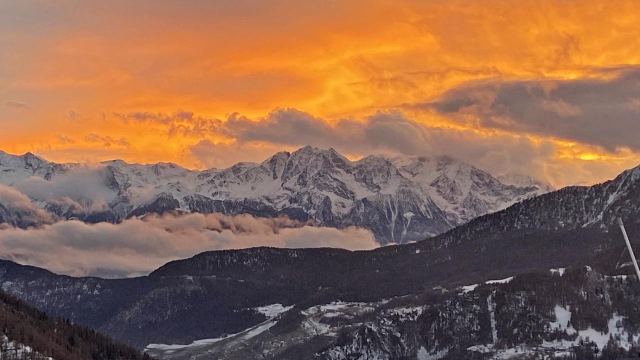 Locanda Ristorante Bar Del Lago Chamois Buitenkant foto